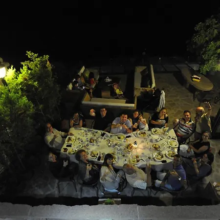 Assosyal Hotel