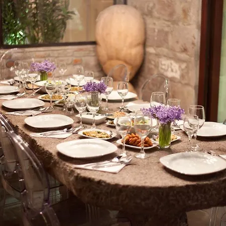 Assosyal Hotel
