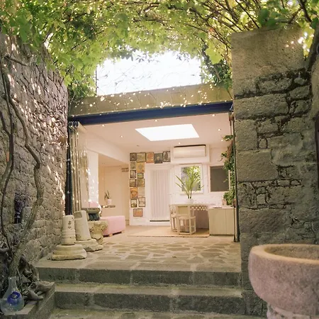 Assosyal Hotel